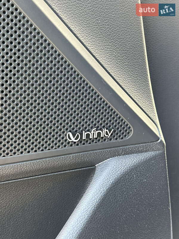 Хэтчбек Hyundai Ioniq 2018 в Одессе