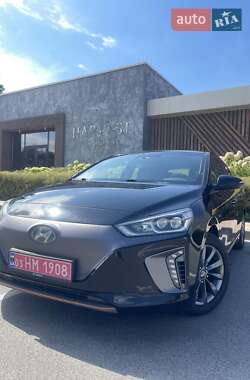 Хетчбек Hyundai Ioniq 2017 в Києві