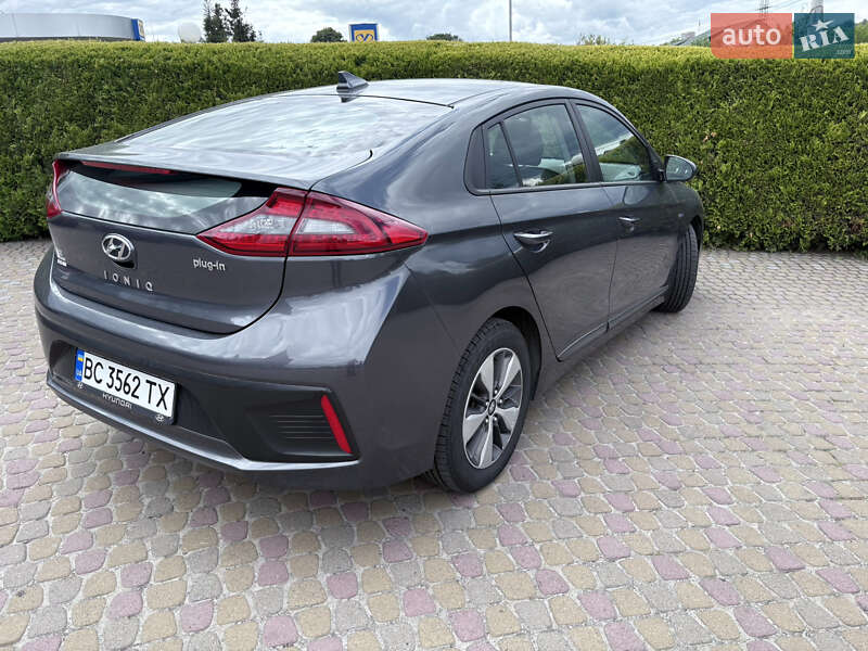 Лифтбек Hyundai Ioniq 2019 в Львове фото 4 Лифтбек Hyundai Ioniq 2019 в Львове