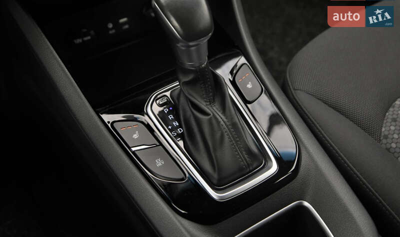 Лифтбек Hyundai Ioniq 2019 в Львове фото 25 Лифтбек Hyundai Ioniq 2019 в Львове