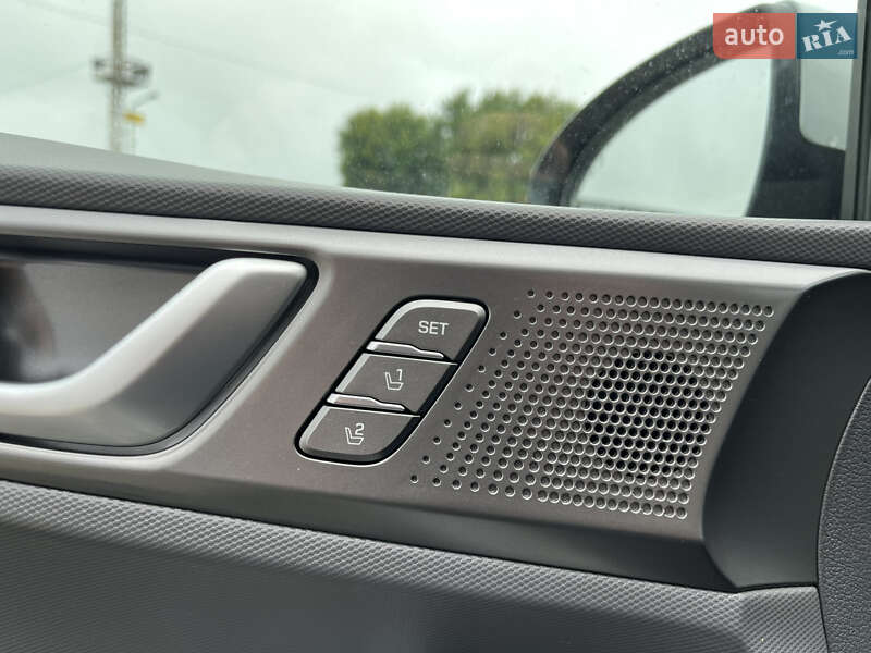 Ліфтбек Hyundai Ioniq 2020 в Львові