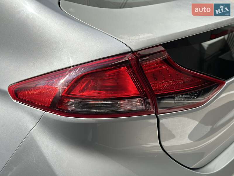 Ліфтбек Hyundai Ioniq 2020 в Києві