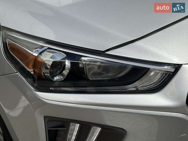 Ліфтбек Hyundai Ioniq 2020 в Києві