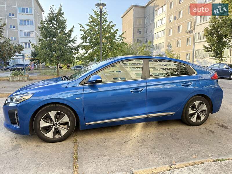 Хетчбек Hyundai Ioniq 2018 в Вараші