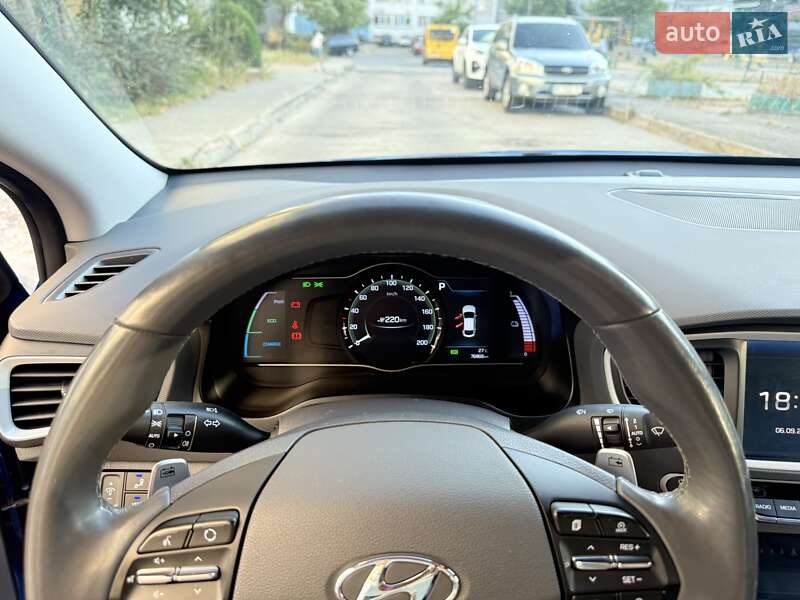 Хетчбек Hyundai Ioniq 2018 в Вараші