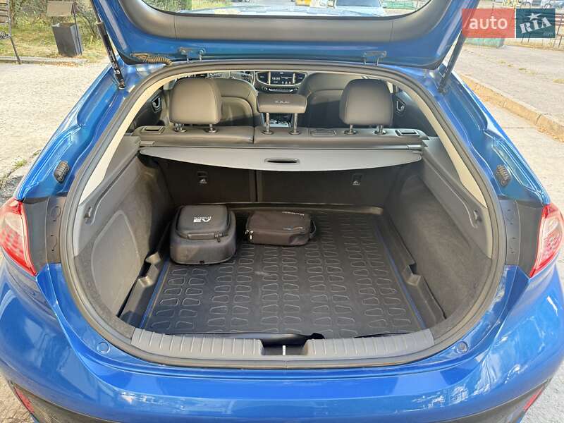 Хетчбек Hyundai Ioniq 2018 в Вараші
