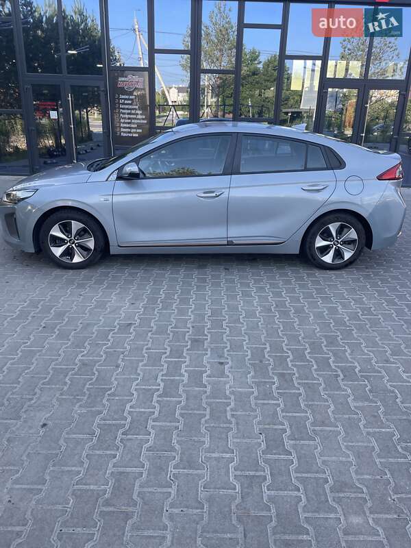 Hyundai Ioniq 2019