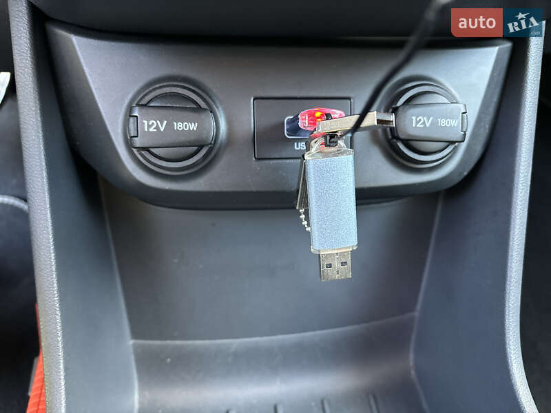 Лифтбек Hyundai Ioniq 2020 в Кобеляках