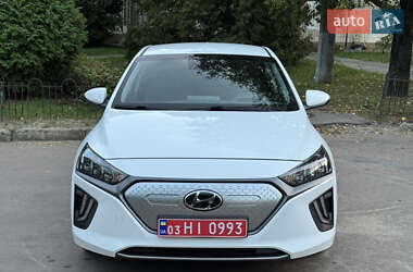 Лифтбек Hyundai Ioniq 2020 в Киеве