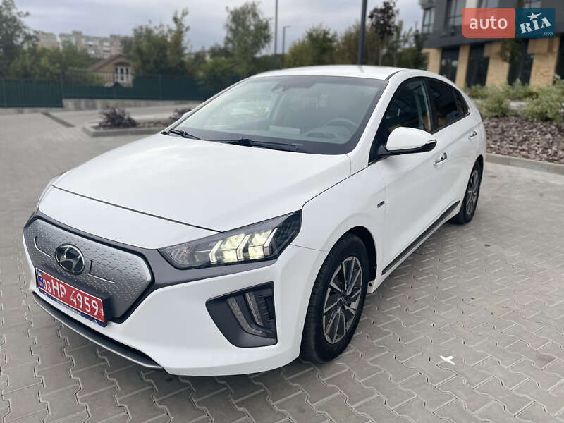 Лифтбек Hyundai Ioniq 2020 в Кропивницком фото 5 Лифтбек Hyundai Ioniq 2020 в Кропивницком