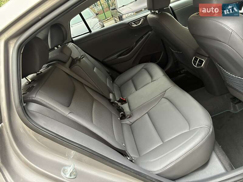 Ліфтбек Hyundai Ioniq 2020 в Києві