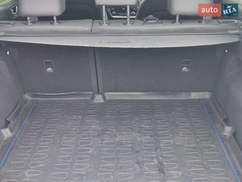 Хетчбек Hyundai Ioniq 2018 в Луцьку фото 5 Хетчбек Hyundai Ioniq 2018 в Луцьку