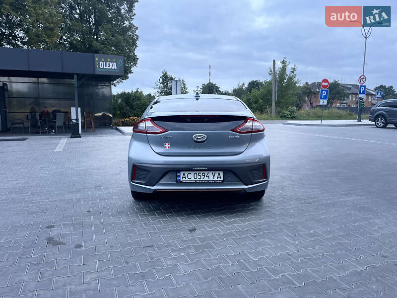Хетчбек Hyundai Ioniq 2016 в Володимирі