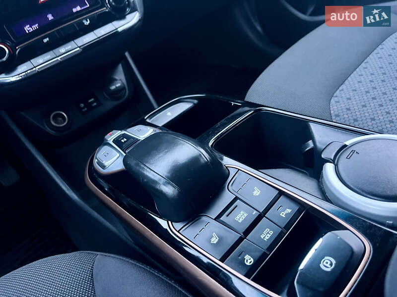 Хетчбек Hyundai Ioniq 2016 в Володимирі