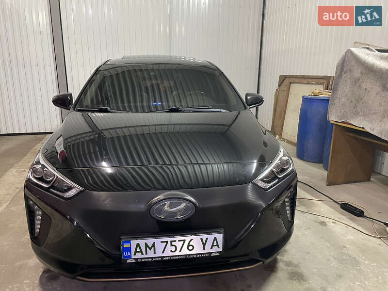 Хэтчбек Hyundai Ioniq 2017 в Житомире
