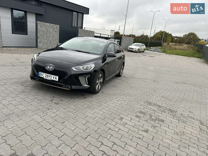 Хэтчбек Hyundai Ioniq 2017 в Львове
