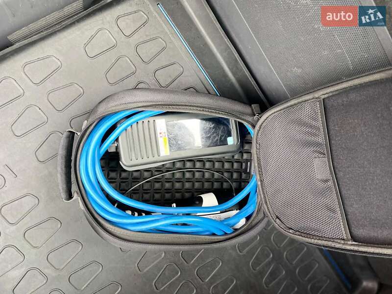 Хэтчбек Hyundai Ioniq 2018 в Луцке фото 27 Хэтчбек Hyundai Ioniq 2018 в Луцке