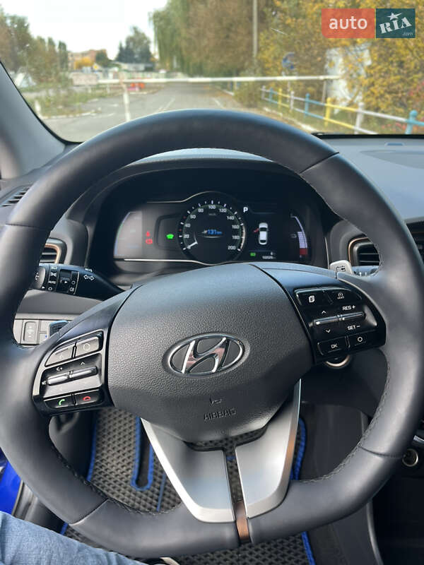 Хэтчбек Hyundai Ioniq 2019 в Полтаве