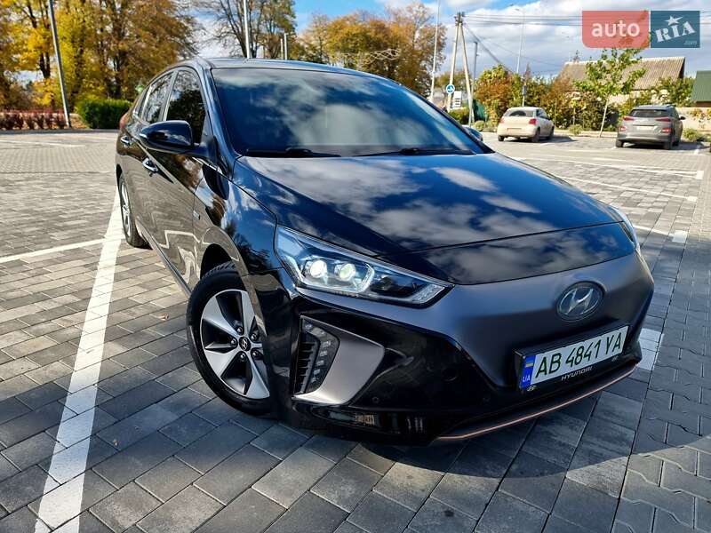 Хэтчбек Hyundai Ioniq 2018 в Виннице