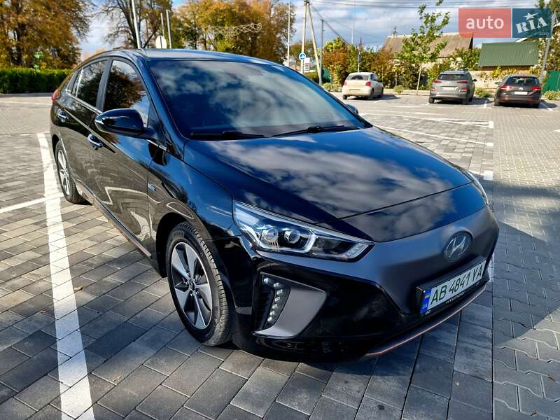 Хэтчбек Hyundai Ioniq 2018 в Виннице
