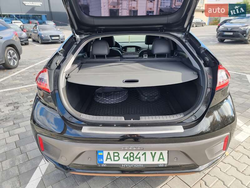 Хэтчбек Hyundai Ioniq 2018 в Виннице