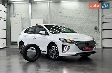 Лифтбек Hyundai Ioniq 2021 в Луцке