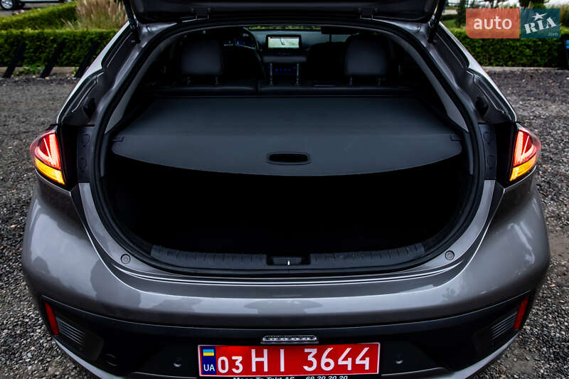 Лифтбек Hyundai Ioniq 2020 в Умани фото 34 Лифтбек Hyundai Ioniq 2020 в Умани