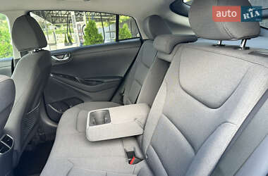 Лифтбек Hyundai Ioniq 2020 в 