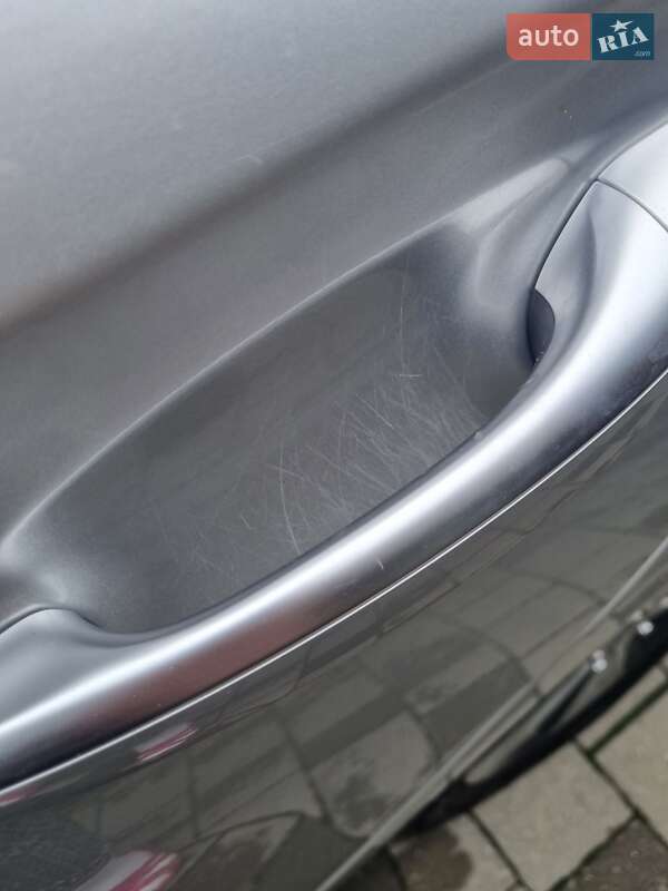 Хэтчбек Hyundai Ioniq 2018 в Виннице фото 15 Хэтчбек Hyundai Ioniq 2018 в Виннице