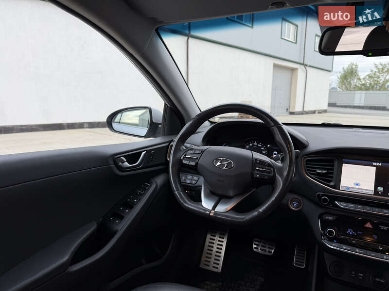 Хэтчбек Hyundai Ioniq 2018 в Виннице фото 15 Хэтчбек Hyundai Ioniq 2018 в Виннице