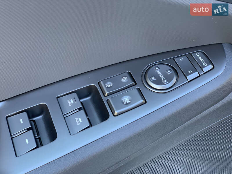 Лифтбек Hyundai Ioniq 2021 в Ровно