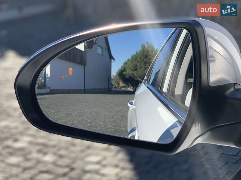 Лифтбек Hyundai Ioniq 2021 в Ровно