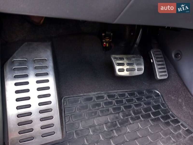 Хетчбек Hyundai Ioniq 2018 в Луцьку фото 24 Хетчбек Hyundai Ioniq 2018 в Луцьку