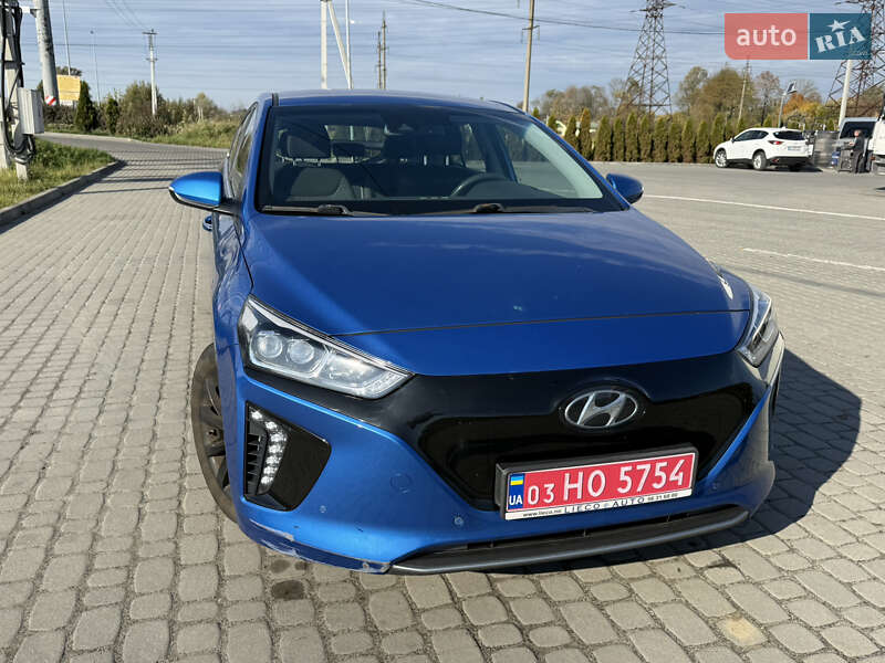 Хэтчбек Hyundai Ioniq 2018 в Львове фото 3 Хэтчбек Hyundai Ioniq 2018 в Львове