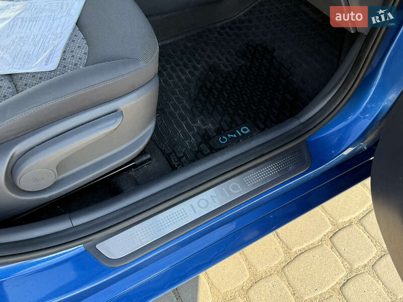 Хэтчбек Hyundai Ioniq 2018 в Львове фото 50 Хэтчбек Hyundai Ioniq 2018 в Львове