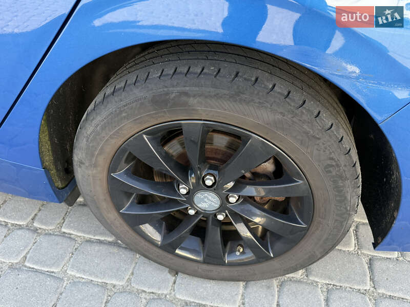 Хэтчбек Hyundai Ioniq 2018 в Львове фото 49 Хэтчбек Hyundai Ioniq 2018 в Львове