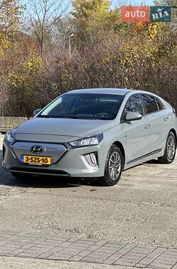 Лифтбек Hyundai Ioniq 2020 в Стрые