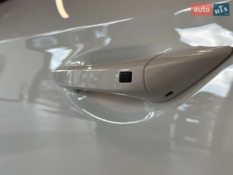 Ліфтбек Hyundai Ioniq 2020 в Львові