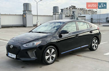 Хэтчбек Hyundai Ioniq 2018 в 