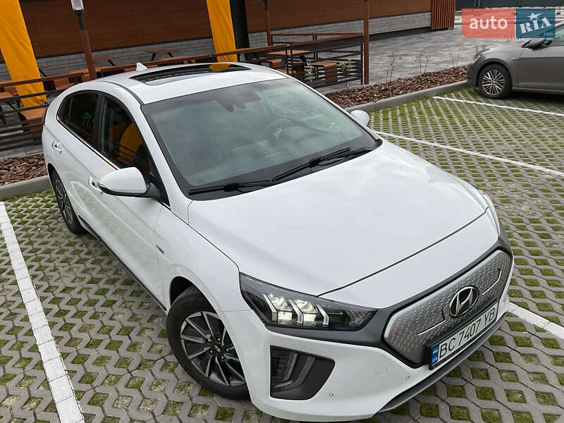Ліфтбек Hyundai Ioniq 2019 в Брюховичах