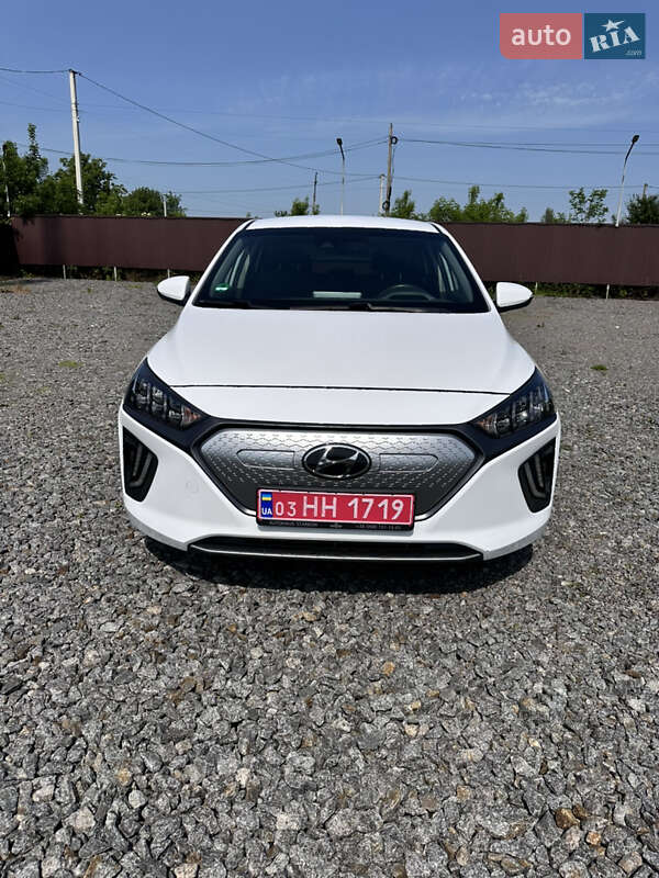 Ліфтбек Hyundai Ioniq 2020 в Старокостянтинові