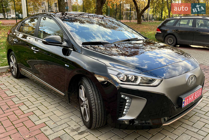 Хэтчбек Hyundai Ioniq 2019 в Луцке
