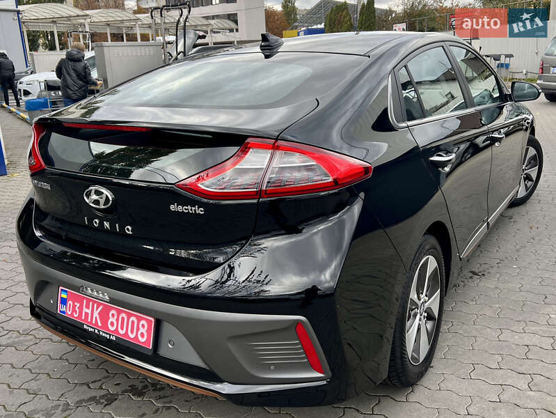 Хэтчбек Hyundai Ioniq 2019 в Луцке