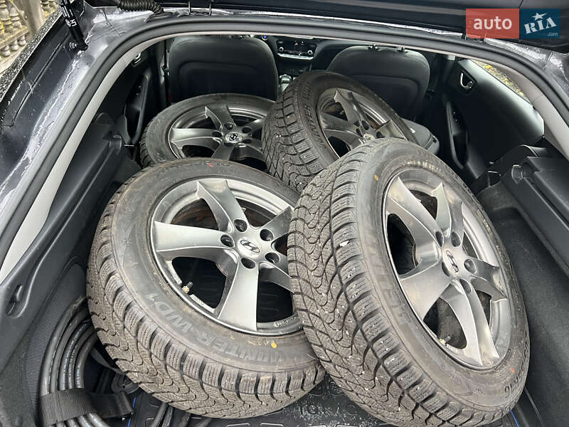 Хэтчбек Hyundai Ioniq 2019 в Луцке