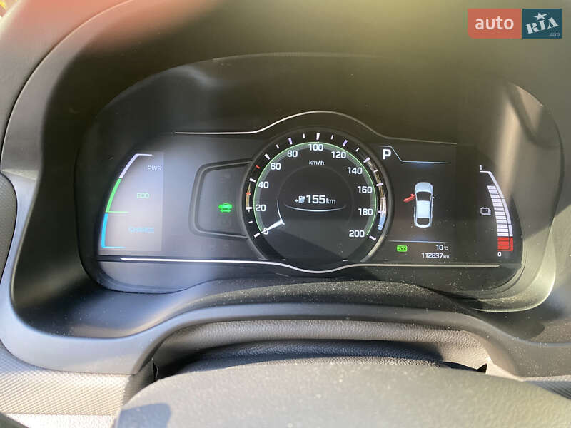Хэтчбек Hyundai Ioniq 2016 в Виннице фото 12 Хэтчбек Hyundai Ioniq 2016 в Виннице