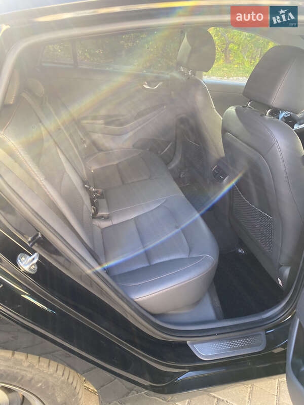 Хэтчбек Hyundai Ioniq 2016 в Виннице фото 13 Хэтчбек Hyundai Ioniq 2016 в Виннице