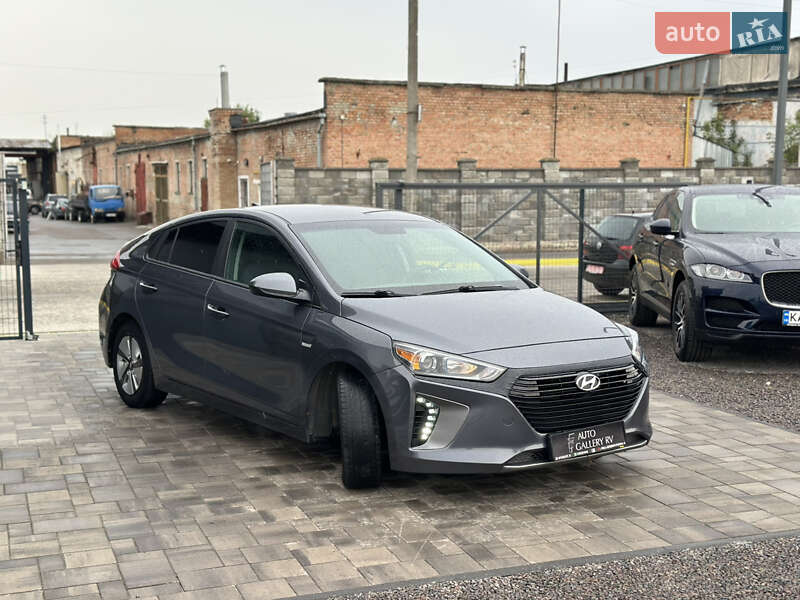 Хэтчбек Hyundai Ioniq 2018 в Ровно фото 4 Хэтчбек Hyundai Ioniq 2018 в Ровно