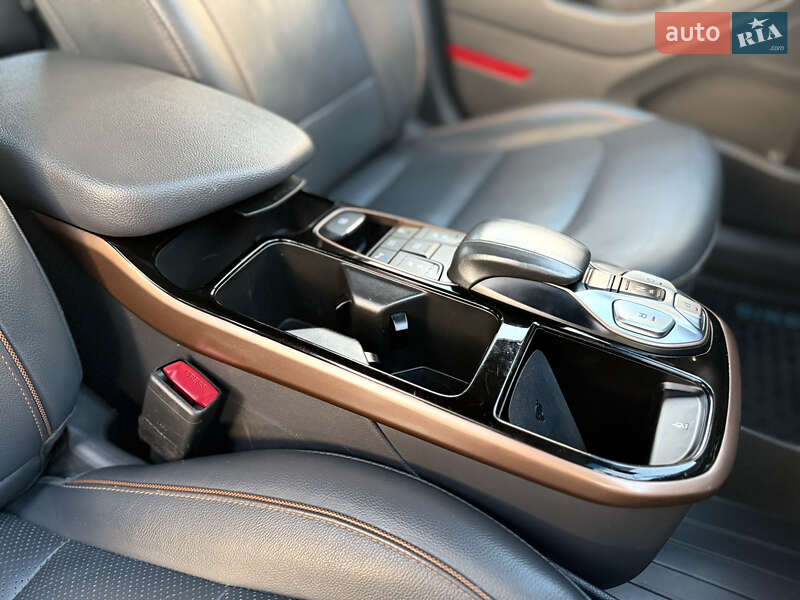 Хэтчбек Hyundai Ioniq 2018 в Ивано-Франковске фото 36 Хэтчбек Hyundai Ioniq 2018 в Ивано-Франковске