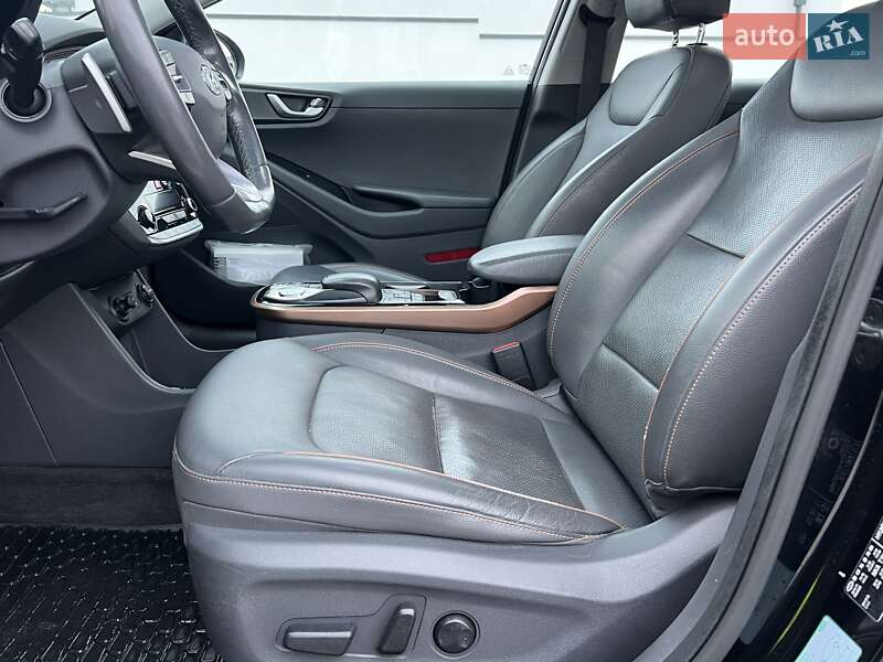 Хэтчбек Hyundai Ioniq 2017 в Ровно фото 31 Хэтчбек Hyundai Ioniq 2017 в Ровно