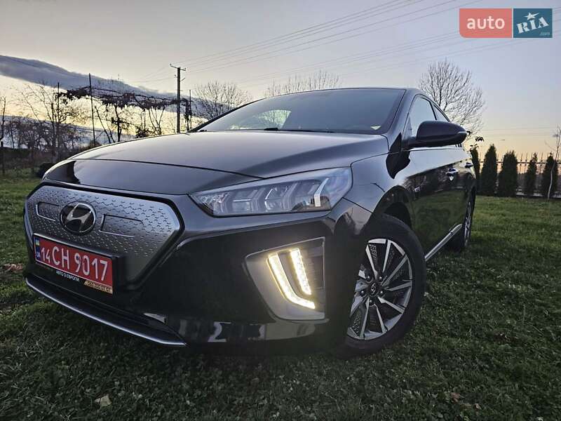 Лифтбек Hyundai Ioniq 2019 в Стрые фото Лифтбек Hyundai Ioniq 2019 в Стрые